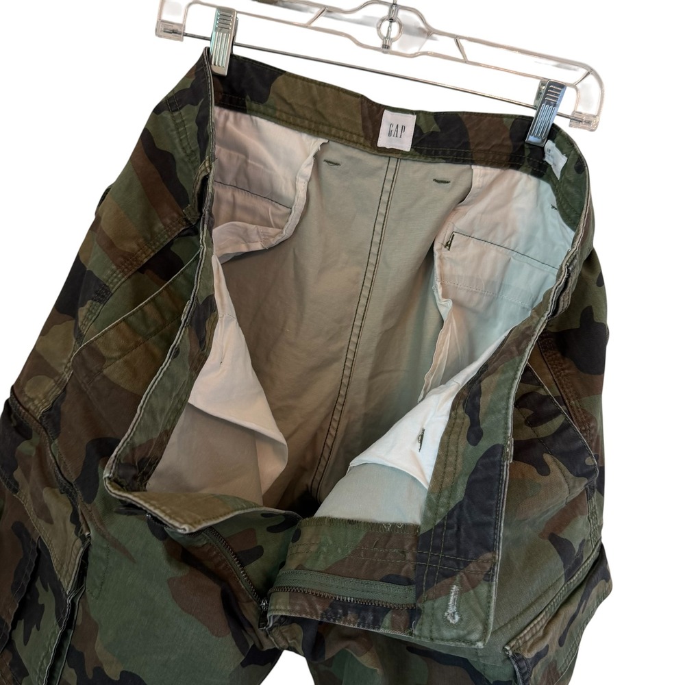 Gap Green Camo 11 Inch Cargo Shorts Men Size 38 Woodland Camouflage Cotton Baggy - Picture 5 of 13